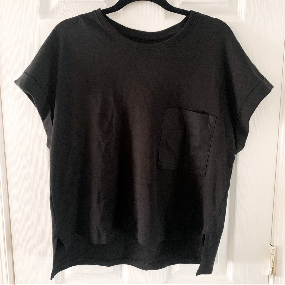 Oversized Pocket T-Shirt; Workout